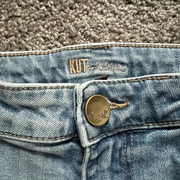 Kut from the Kloth Jean Shorts - Picture 2 of 6